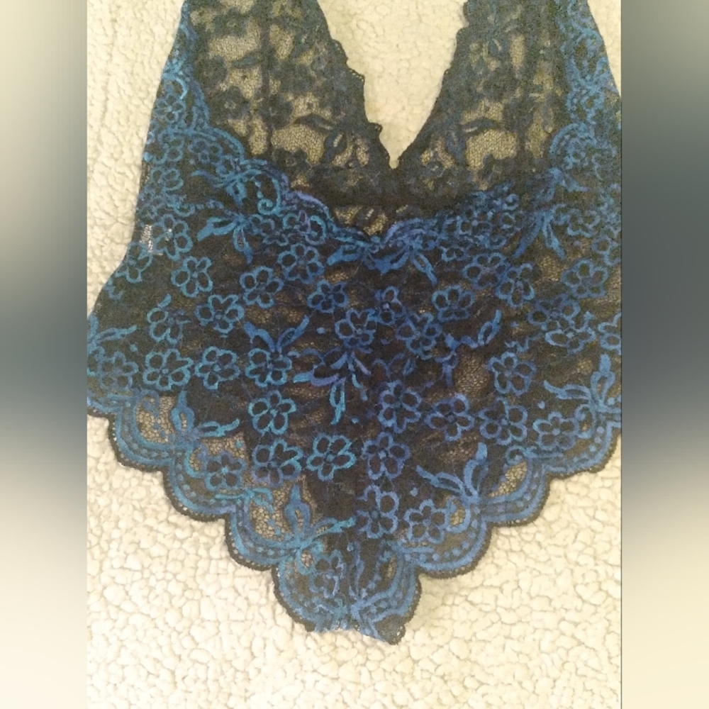 Sexy lace teddy - Picture 12 of 12